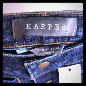 NWT  Francesca’s Cute Denim Skirt!